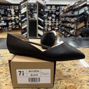 Journee Collection Black Cortni Pointed Toe D'Orsay Flats